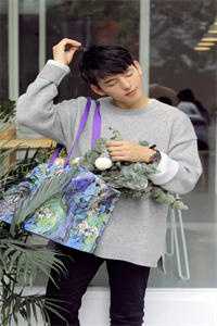 (一喝酒就变强，我为校花击退笔仙)莫云李飘飘_(莫云李飘飘)全本免费在线阅读