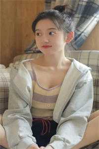 女强：禁欲大佬夜夜求她做金丝雀