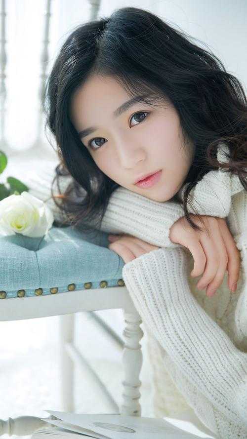 陈逸张志尧《假扮情侣，美女总裁怎么还玩真的了？》_(陈逸张志尧)热门小说