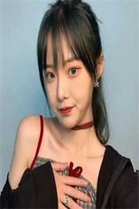 夫君独宠爱妾？我攻略婆婆来撑腰