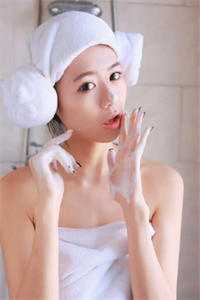 水库还有美人鱼？钓鱼佬也都疯狂(洛天行豆豆)在哪看免费小说_热门小说阅读水库还有美人鱼？钓鱼佬也都疯狂洛天行豆豆