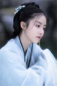 世子纳妾我爬墙，全家追妻悔断肠