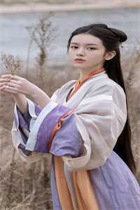 婚后五年，对象偷偷攒钱给小三买了栋别墅(许烟烟周华)免费小说完结_免费阅读无弹窗婚后五年，对象偷偷攒钱给小三买了栋别墅(许烟烟周华)